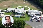 Exploring Casa De John Travolta: a Glimpse into the Actor's Iconic Home
