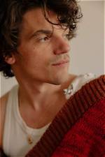 Understanding Edward Bluemel's Face Condition: a Deep Dive into His Journey